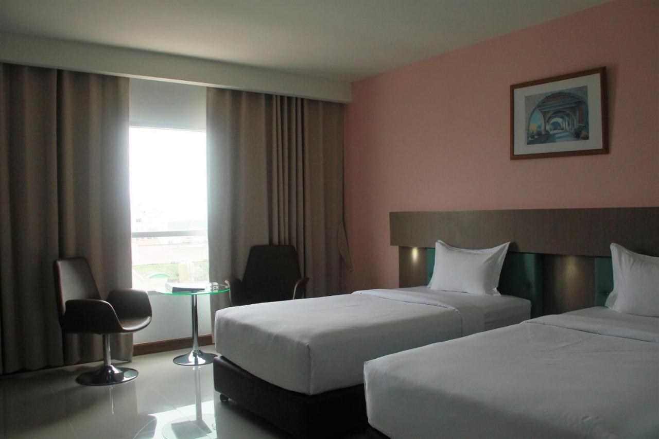 Grand Oliver Hotel Danok Sadao Extérieur photo